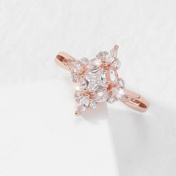 18k Gold Plated Cubic Zirconia Ring Rose Gold - Picture 4 of 4